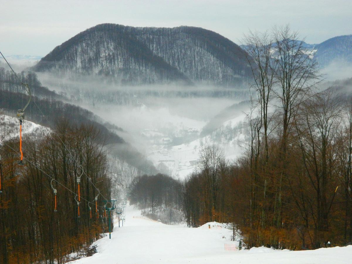 Отель Горнолыжный Комплекс Великий Калина Экстерьер фото